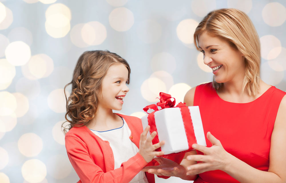 How to Appreciate Your Nanny Around the Holidays